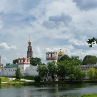Новодевичий монастырь :: Юлия Царева