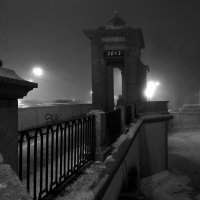 Старо - Калинкин мост декабрьским вечером :: Марк Васильев