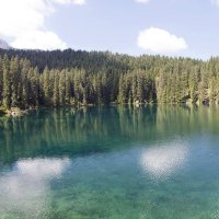 горное озеро в северной италии :: piter rub