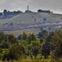 Обелиск на холме :: Тарас Грушивский