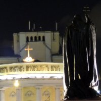 Памятник патриарху Гермогену :: Игорь 