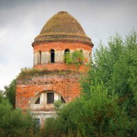 Церковь Николая чудотворца в селе Никульское Сергиево-Посадского района Московской области :: Полина Бесчастнова