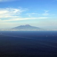 Неаполь (с острова Капри) :: Георгий Николаенко