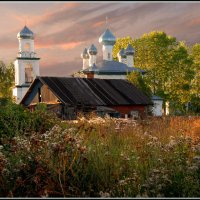 Вечер в Каргополе. :: Виталий Внимательный.