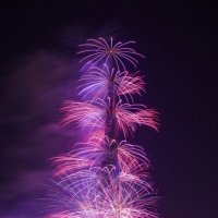 Dubai - Burj Khalifa - Fireworks :: Alex Okhotnikov