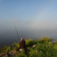 Утренняя рыбалка :: Алексей Крупенников