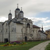 Кирилло-Белозерский монастырь :: Юрий Казарин