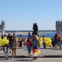 В городе Праздник! :: Юлия Грозенко