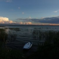 Рассвет на озере :: Дмитрий Шилин