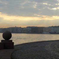 Река и шарик. :: Владимир Гилясев