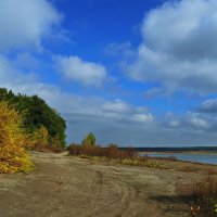 Просветы между дождями.Последний день сентября. :: Владимир Михайлович Дадочкин