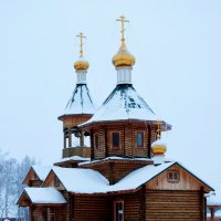 деревянная церковь :: Игорь Гусельников
