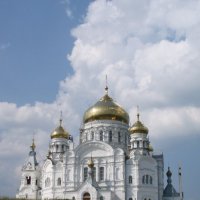 Монастырь на Белой горе :: Сергей Комков