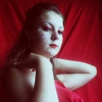 In Red :: Лана Матухно