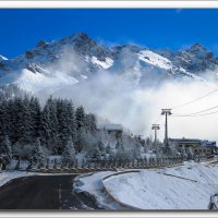 Подъезжая к Чимбулаку :: Сергей Бережко