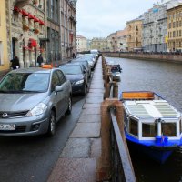 ОКТЯБРЬ В САНКТ-ПЕТЕРБУРГЕ :: Николай Гренков