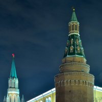 ночной кремль :: Павел Чекалов