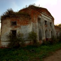 Старая церковь :: Николай 