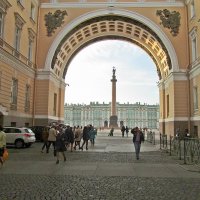 Зимний дворец через арку Генерального штаба. :: Ирина 