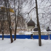Так  было  на  территории монастыря  в  феврале  2012  года :: Galina Leskova