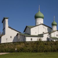 Псков. Богоявленский храм с Запсковья в Бродех :: Алексей Шаповалов Стерх