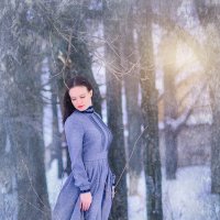 девушка в лесу :: Еления Харченко