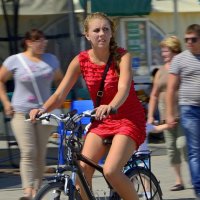 Лето,девушка,велосипед.. :: Юрий Анипов 