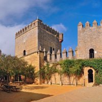 Castillo Almodovar del Rio. Внутренний двор Campo de Liza :: Mikhail Yakubovskiy