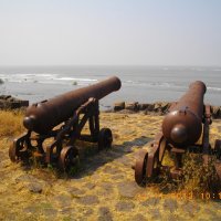 старые пушки Алибаг форт. :: maikl falkon 
