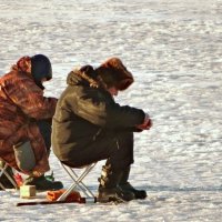 Два рыбака... :: Владимир Гилясев