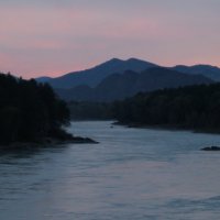 закат на реке Катунь :: михаил 