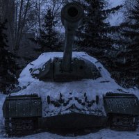 Военный танк «Иосиф Сталин» :: Евгений Торохов