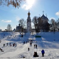 Соборная горка :: Натали Зимина