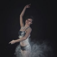 dance in flour :: Сергей Туранов