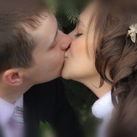 Ещё поцелуй) :: Ева Олерских