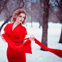 Lady in red :: Карина Осокина