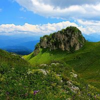 Плато Лаго-Наки и гора Тхач :: Olga Vorzheva