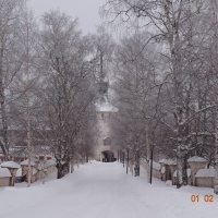 Центральная аллея. Кирилло-Белозерский монастырь :: Светлана Масюкевич