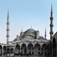 21.03 15 Стамбул, "Голубая мечеть", вид со двора :: Борис Ржевский