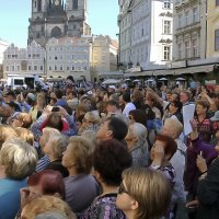 Тысячи людей ежедневно приходят посмотреть на астрономические часы :: Александр Рейтер