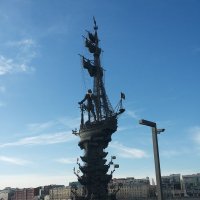 Памятник Петру Великому на Якиманской набережной :: Владимир Прокофьев