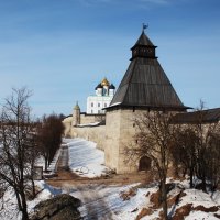 Псковский кремль :: Ольга Чубан