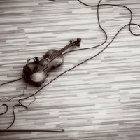 ...не тревожь мне душу скрипка... :: Александр Садовский