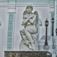 Ангел у входа в Задонский храм :: Marina Timoveewa