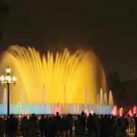 Цвето-музыкальный фонтан в Барселоне (2) :: Elena *