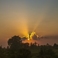 балийцы говорят-закаты рисует Бог... :: Alexander Romanov (Roalan Photos)