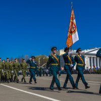 Чеканя шаг :: Юрий Митенёв