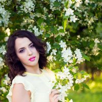 яблони в цвету :: Ekaterina Maximenko
