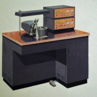 Полуавтомат сборки полупроводниковых приборов :: Владимир Саркисян