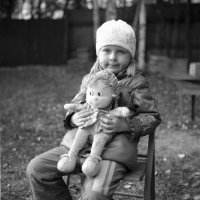 Соня и её кукла Саша :: Александр Кузнецов